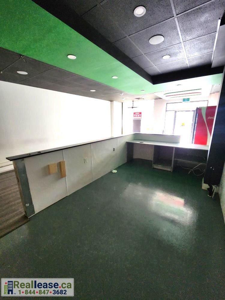 Restaurant for lease in Arthur Ontario - Commercial lease